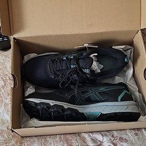 ASICS Gel-Venture 8 Athletic Shoe size 8 1/2